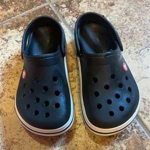 Black Crocs